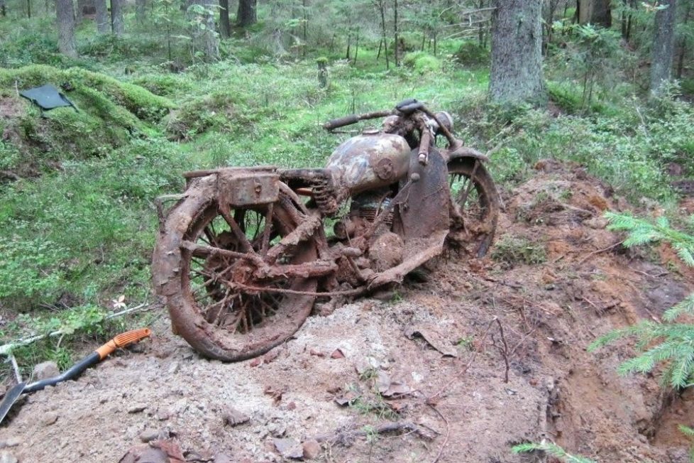 Csodás kincsre leltek az erdőben ásó oroszok 7