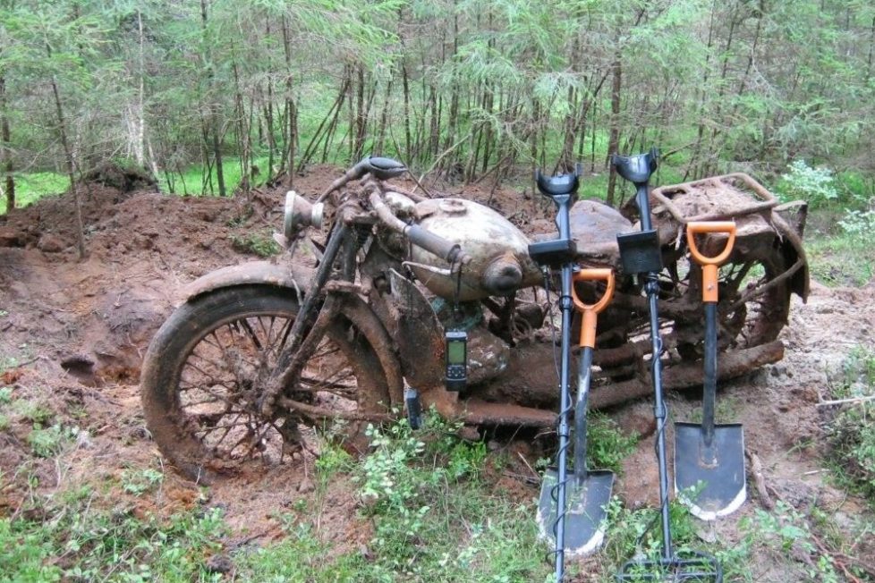 Csodás kincsre leltek az erdőben ásó oroszok 8