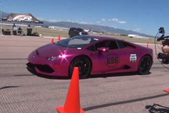 Ez a nő 2000 lóerővel döntött rekordot