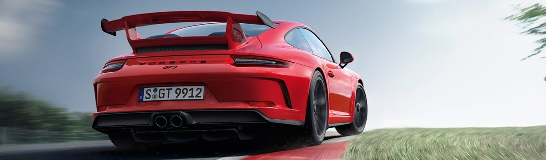 7 autó, ami a hátsó kerekeit is kormányozza