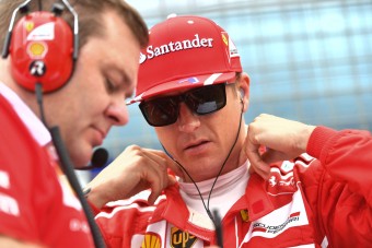 F1: Räikkönen a világbajnoki címért indul