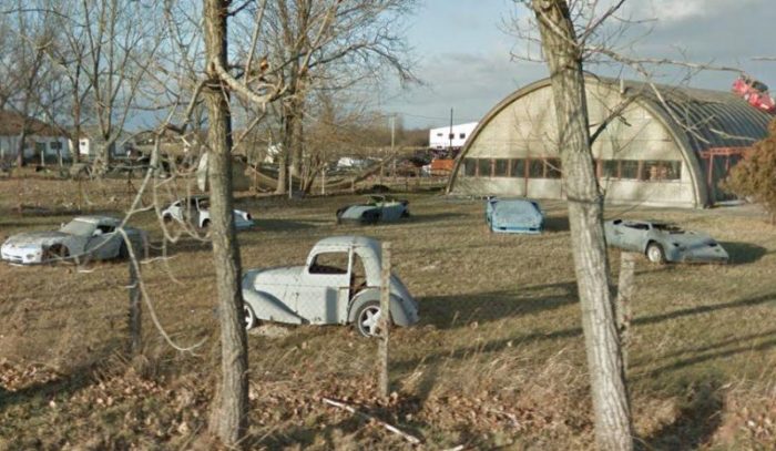 Ez a réten rohadó Lamborghini magyar, és nem is az aminek látszik 1 Ez a réten rohadó Lamborghini magyar, és nem is az aminek látszik 1