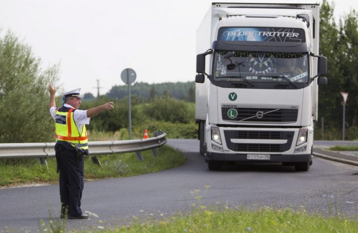 Kitolnák a tengelysúlymérő rendszer élesítését