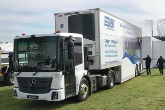 Kis nyergesvontató nagy teherbírással