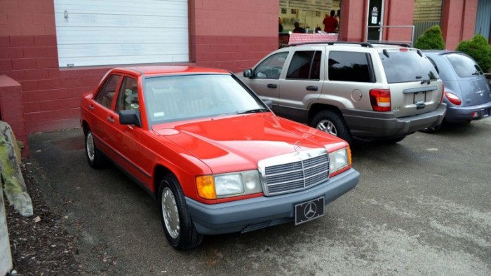 Csodát tettek az évek óta szabad ég alatt álló Mercedesszel a takarítók 4