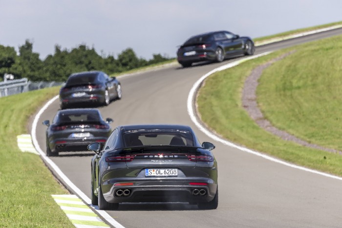 Így tanít driftelni a Porsche 1 Így tanít driftelni a Porsche 1