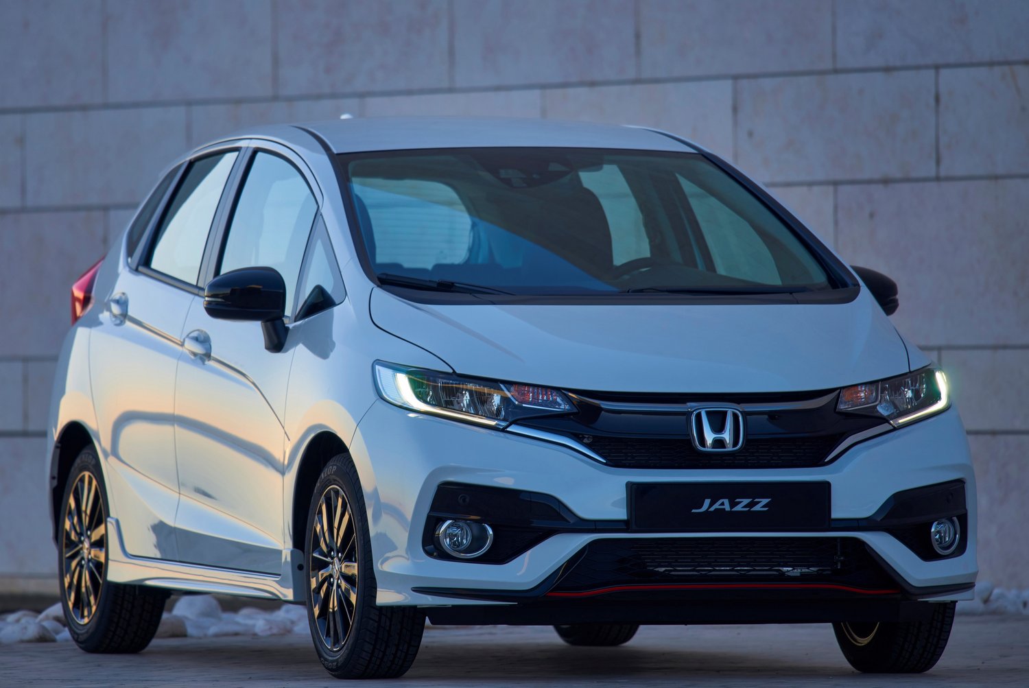 Honda Jazz: új motor, új külső 10