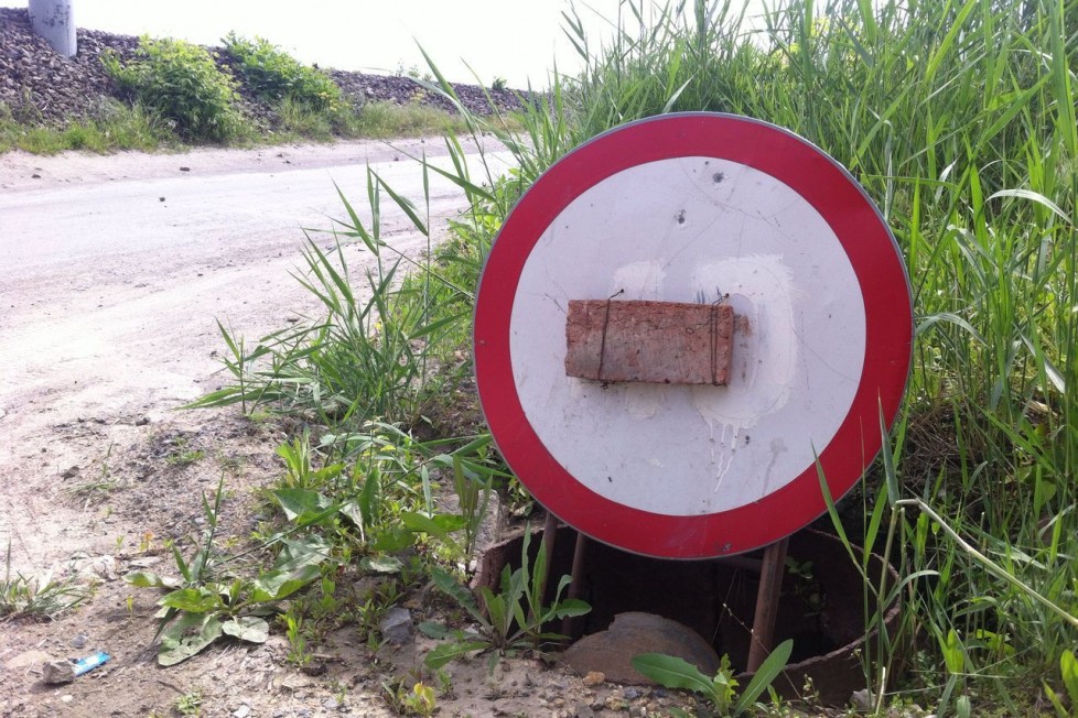 Ilyen a behajtani tilos ott, ahova már nem érnek el a hivatalos KRESZ-táblák 6 | Vezess Ilyen a behajtani tilos ott, ahova már nem érnek el a hivatalos KRESZ-táblák 6