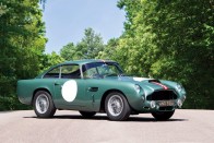 Ilyen menő Aston Martinja még James Bondnak sincs 19