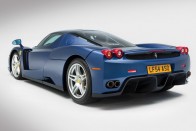 Kinek kell piros Ferrari Enzo, ha vehet kéket is? 17