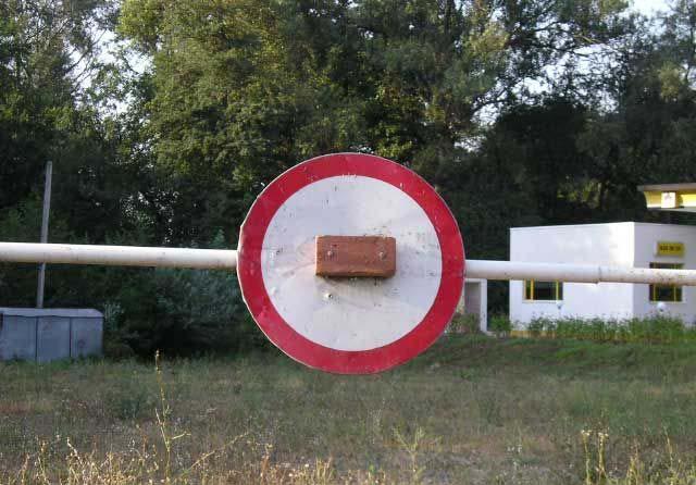 Ilyen a behajtani tilos ott, ahova már nem érnek el a hivatalos KRESZ-táblák 5 | Vezess Ilyen a behajtani tilos ott, ahova már nem érnek el a hivatalos KRESZ-táblák 5