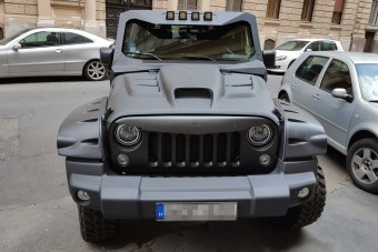 Halálfejes szörnyet fotóztak Pesten