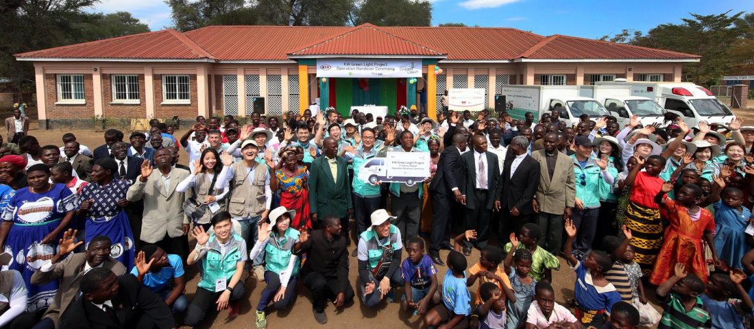 Na, mit épít Afrikában a Kia?