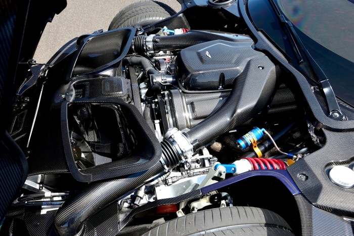 Ennél durvább Aston Martint nem vehetsz 6