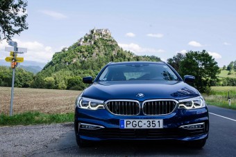 2000 kilométer rezzenéstelen suhanás