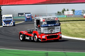 Kiss Norbert rajt-cél győzelem a Hungaroringen