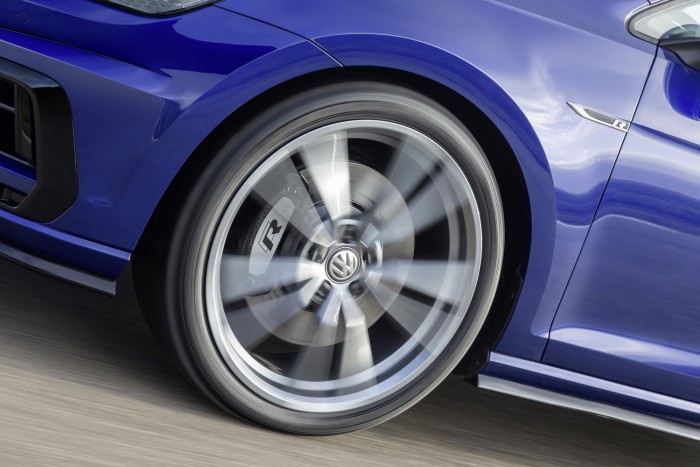 Teljesítménynövelő extrák a legerősebb Golfhoz 5