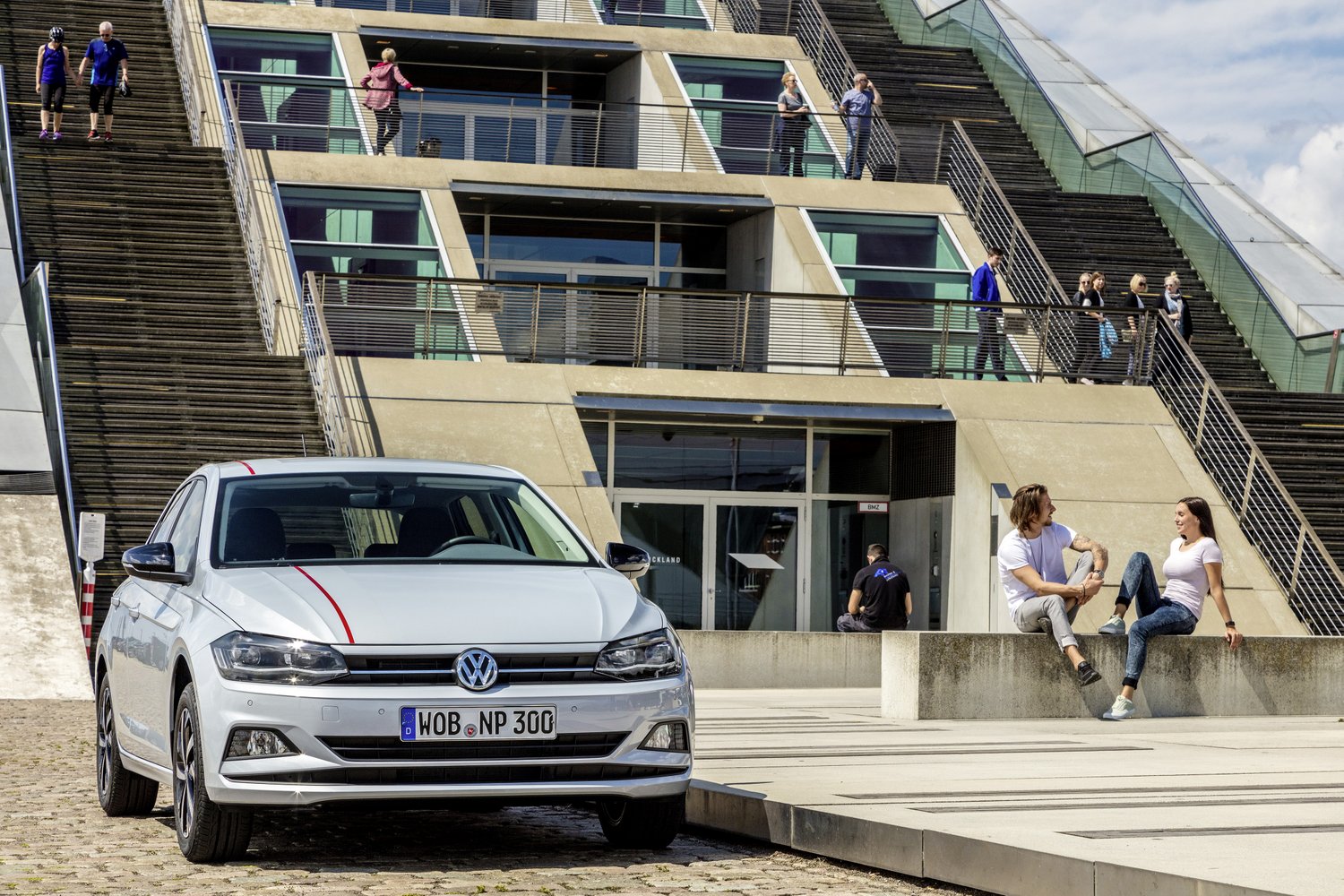 60 új fotón a vadonatúj Volkswagen Polo 11