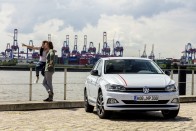 60 új fotón a vadonatúj Volkswagen Polo 32