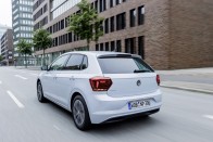 60 új fotón a vadonatúj Volkswagen Polo 25