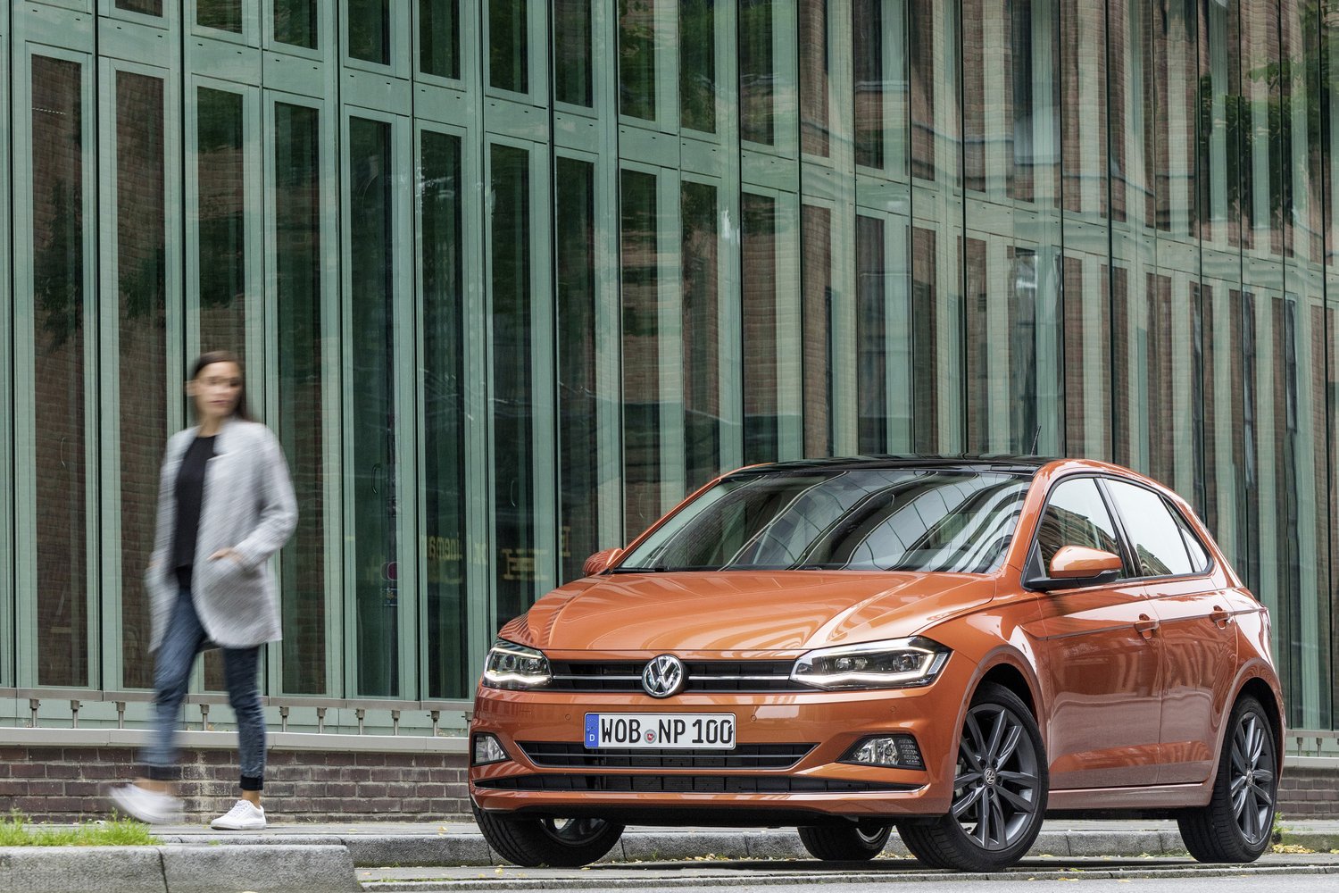 60 új fotón a vadonatúj Volkswagen Polo 52