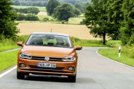 60 új fotón a vadonatúj Volkswagen Polo 75