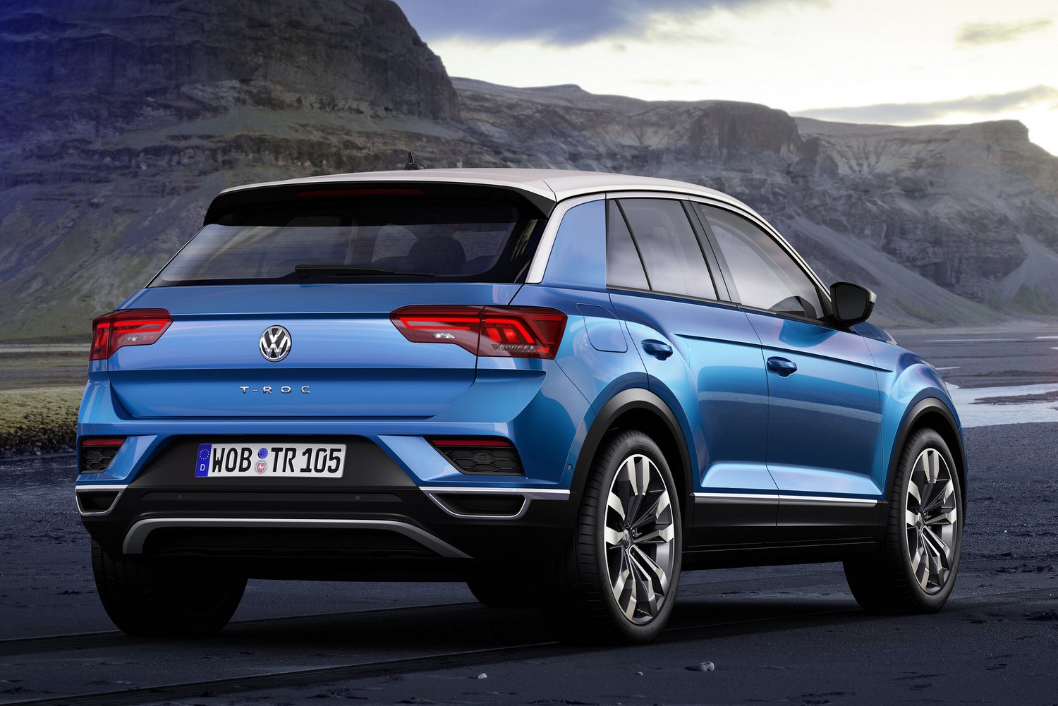 Itt a Tiguan kistesója, a VW T-Roc 16