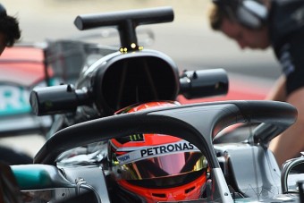 F1: A glória egy emeletes buszt is elbír