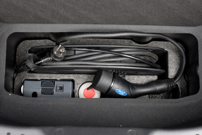 Tovább bírja, mint gondolnád: Ford Focus Electric 12