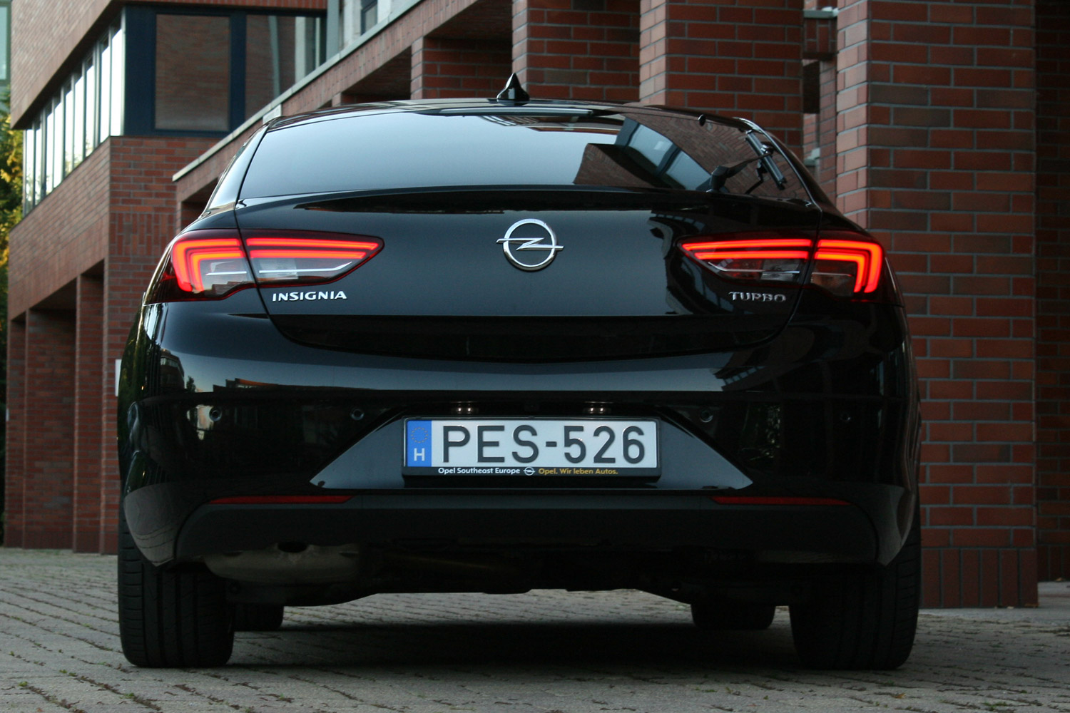 Itthon teszteltük, mit ér az Opel csúcsmodellje 23