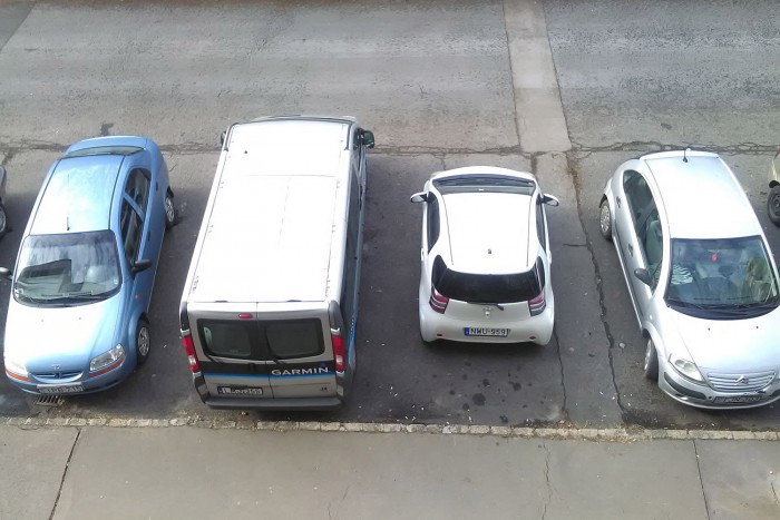 Profin, vagy prosztó módon parkolsz? Most megtudhatod 7
