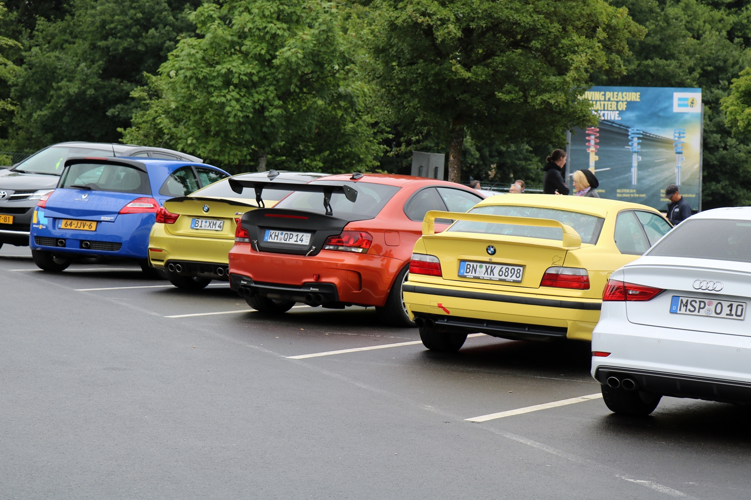 Eltűnnek Le Mansból a legdurvább Porschék 24