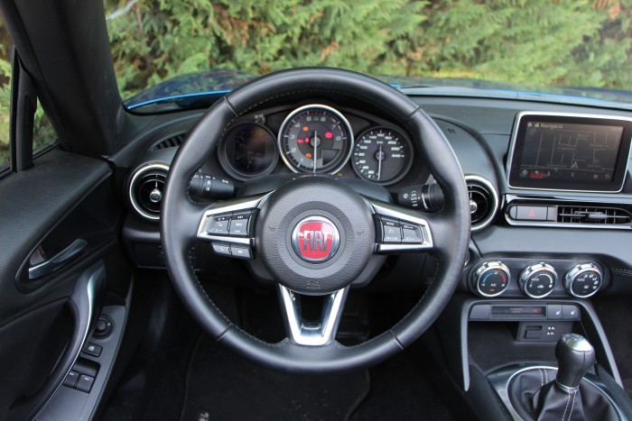 A legkívánatosabb olasz autó, ami japán 9