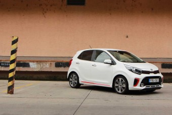 Koreai rongyrázó őrület 84 lóerővel