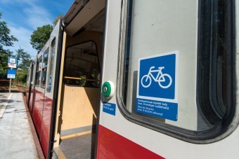 Lecserélik a fogaskerekű és a földalatti járműveit