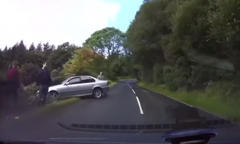 A sors adott nagy pofont a dühös autósnak, de van, aki szerint ő az áldozat