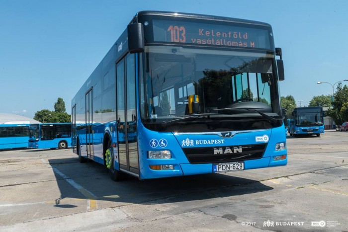 Új buszok Budapesten