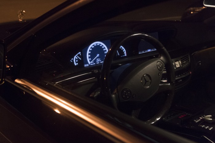 Kiderítettünk egy kis kulisszatitkot Putyin páncélozott limuzinjáról 1 | Vezess Kiderítettünk egy kis kulisszatitkot Putyin páncélozott limuzinjáról 1