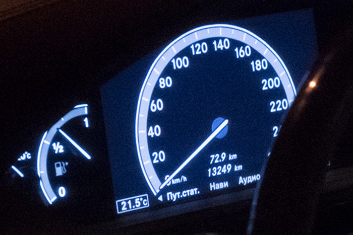 Kiderítettünk egy kis kulisszatitkot Putyin páncélozott limuzinjáról 2 | Vezess Kiderítettünk egy kis kulisszatitkot Putyin páncélozott limuzinjáról 2