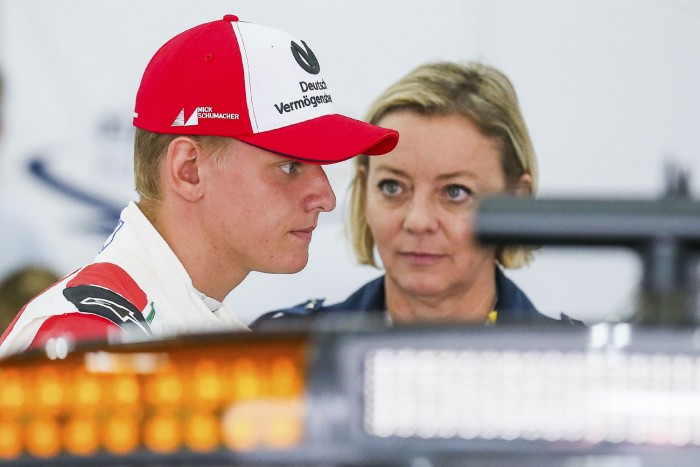 A kis Schumi nem lép tovább