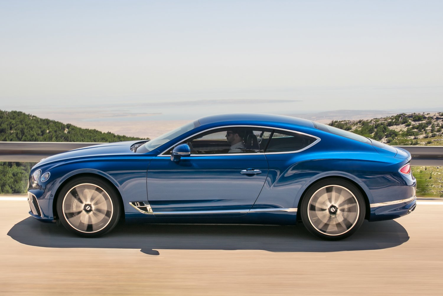 Bentley Continental GT: hipszter lett a lordból 29