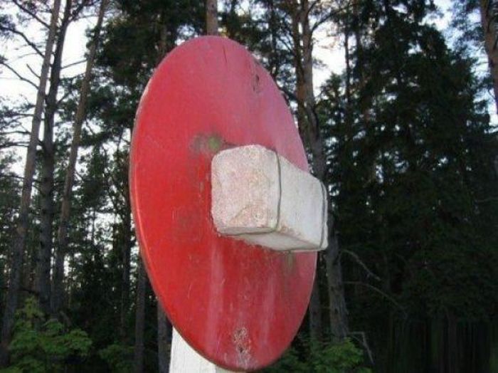 Ilyen a behajtani tilos ott, ahova már nem érnek el a hivatalos KRESZ-táblák 7 | Vezess Ilyen a behajtani tilos ott, ahova már nem érnek el a hivatalos KRESZ-táblák 7