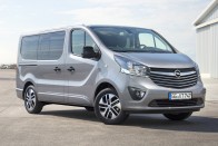 Opel Vivaro: változatok kilenc utasra 20