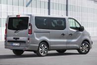 Opel Vivaro: változatok kilenc utasra 21