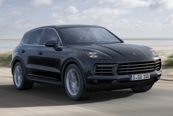 Még Porschébb lett a Cayenne