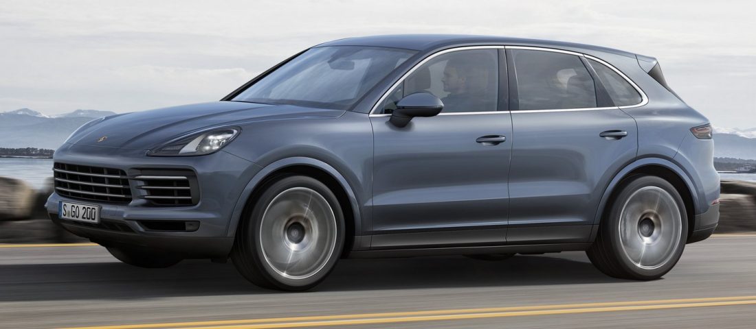 Még Porschébb lett a Cayenne
