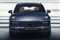 Még Porschébb lett a Cayenne 38