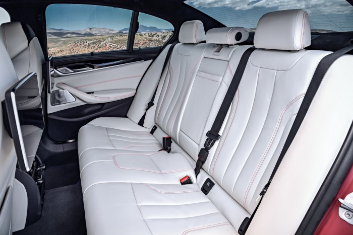 Ilyen csodát kapsz 42 millió forintért 6