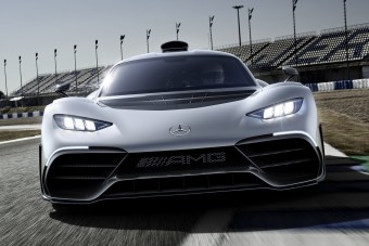 A Mercedes hiper-hibridje lehet a világ leggyorsabb autója