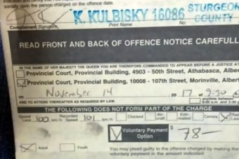 1 km/órával lépte túl a sebességhatárt, megbüntették